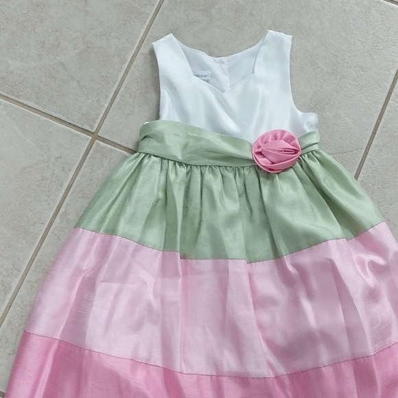 Girl size 6 green pink white spring summer dress - Picture 2 of 6